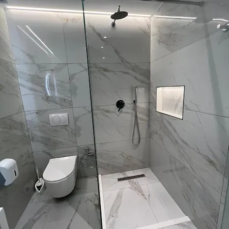 Stonevilla Buta Hotel Himare