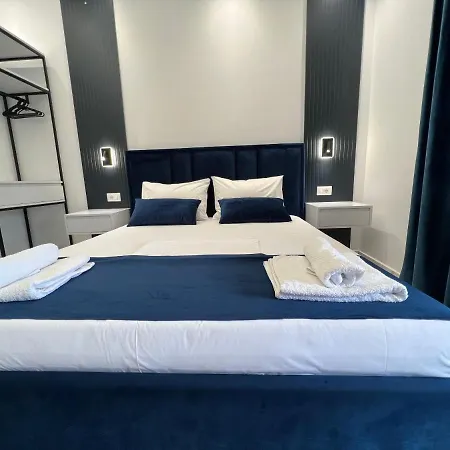 Stonevilla Buta Hotel 3*