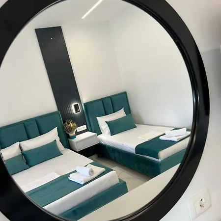 Stonevilla Buta Hotel