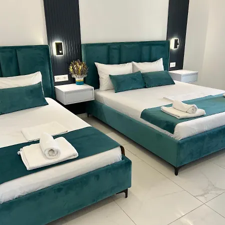 Hotel Stonevilla Buta 3*