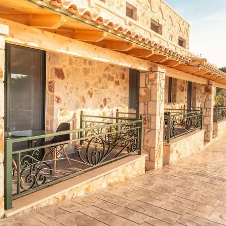 Hotel Stonevilla Buta Himarë