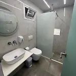 Stonevilla Buta ヒマラ