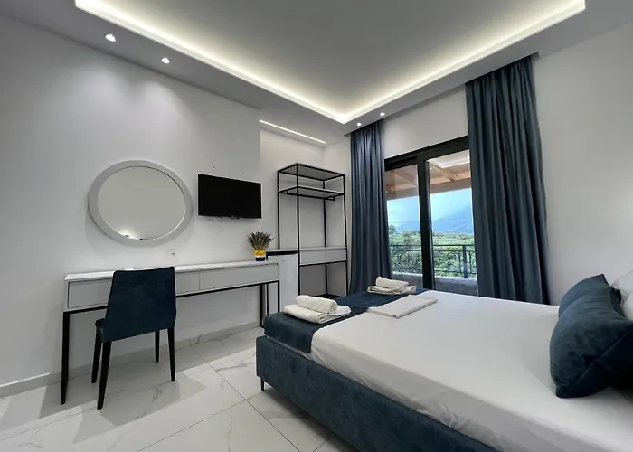 Hotel Stonevilla Buta 3*