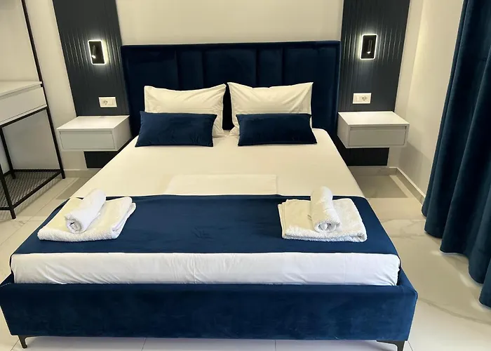 Hotel Stonevilla Buta Himarë