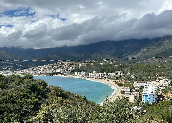 Stonevilla Buta Hotel Himarë