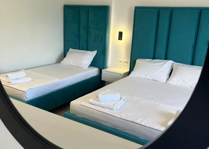 Stonevilla Buta 3* Himarë