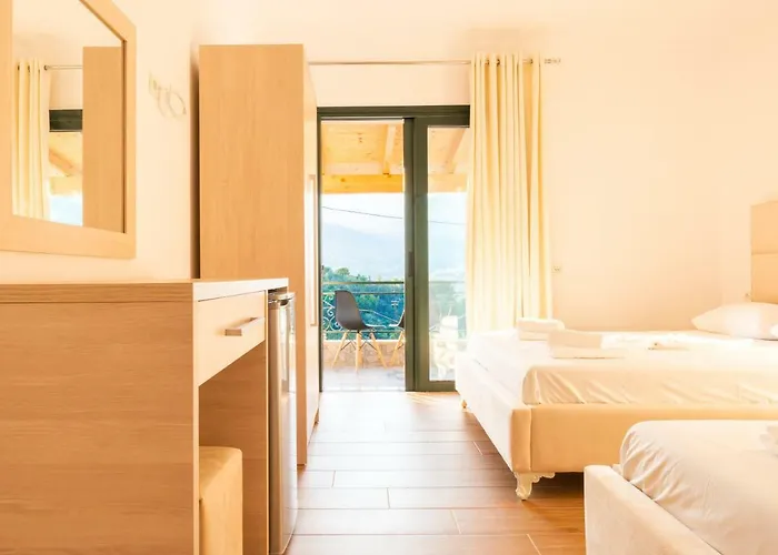 Stonevilla Buta 3* Himarë